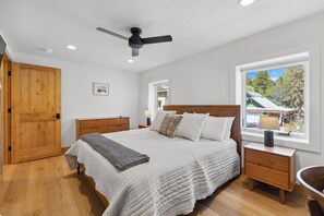 2 Schlafzimmer, Bügeleisen/Bügelbrett, kostenloses WLAN, Bettwäsche