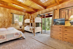 4 chambres, fer et planche à repasser, accès au Wi-Fi (inclus)