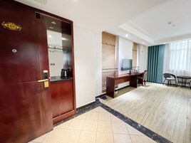 Comfort Double Room | Desk, laptop workspace, free WiFi