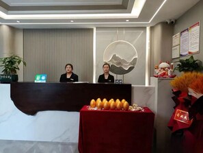 Hot tub, body treatments - Yundu Business Hotel (Xianyang)