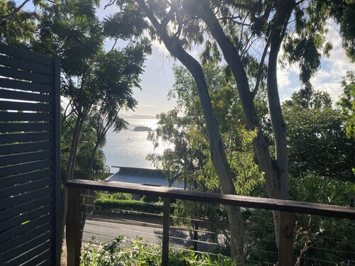 Sunset Waters 17 comes with a Buggy