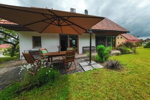 Family Chalet, Multiple Bedrooms, 2 Bathrooms (Tailors House) | Terrace/patio