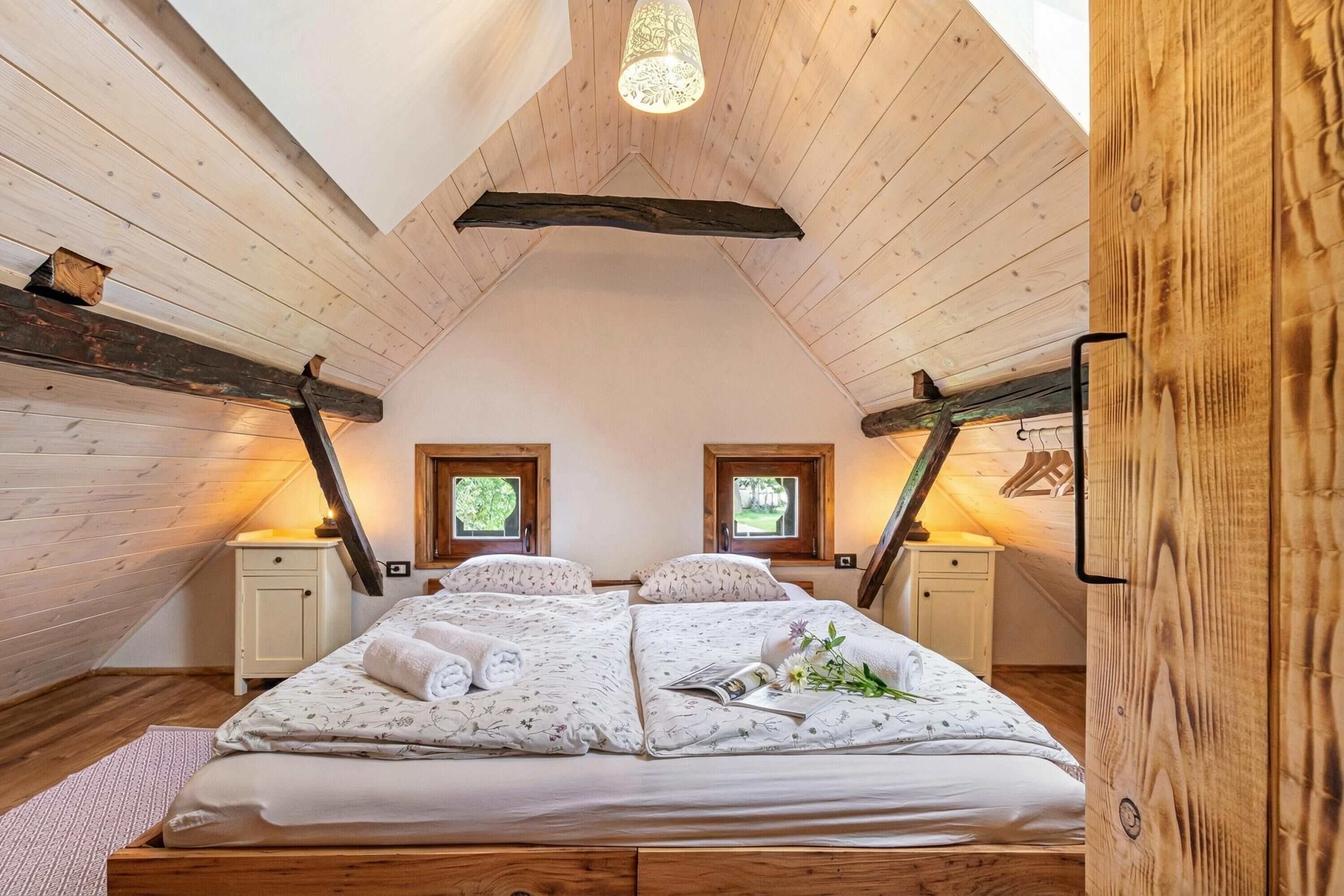 Family Chalet, Multiple Bedrooms, 2 Bathrooms (Mimi Cottage near Kolpa River) | 3 bedrooms, iron/ironing board, free WiFi, bed sheets
