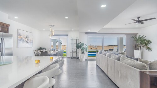Exclusive: Casa Atardecer with Stunning Laguna Views at Islas Del Mar
