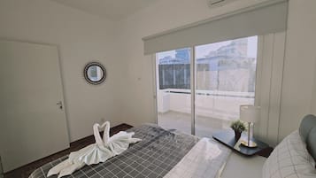 2 bedrooms, iron/ironing board, free WiFi, bed sheets