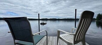 New Cozy 2-Bedroom Lake House on Tranquil Bonney Eagle Pond w/ Great Amenities
