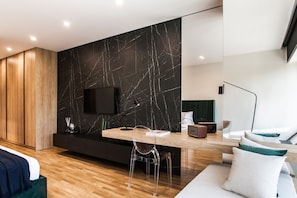 Suite - Side by Side Suites in Athens Riviera by The Olon (Glyfada)