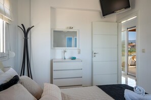 Villa | 2 bedrooms, soundproofing