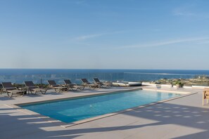 House | 4 bedrooms, soundproofing - Villa Atyfia - With Private Pool (Rethymno)