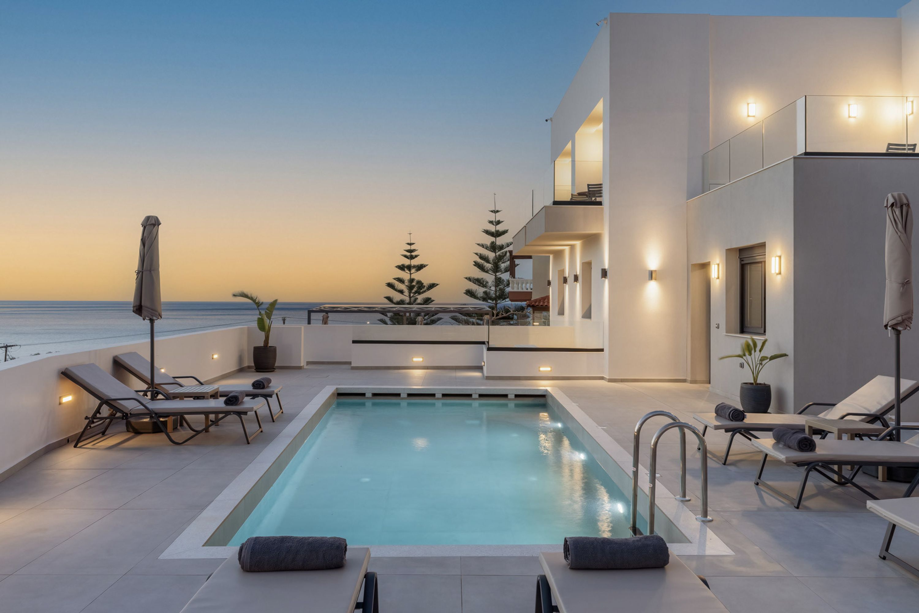 Villa | 10 bedrooms, soundproofing