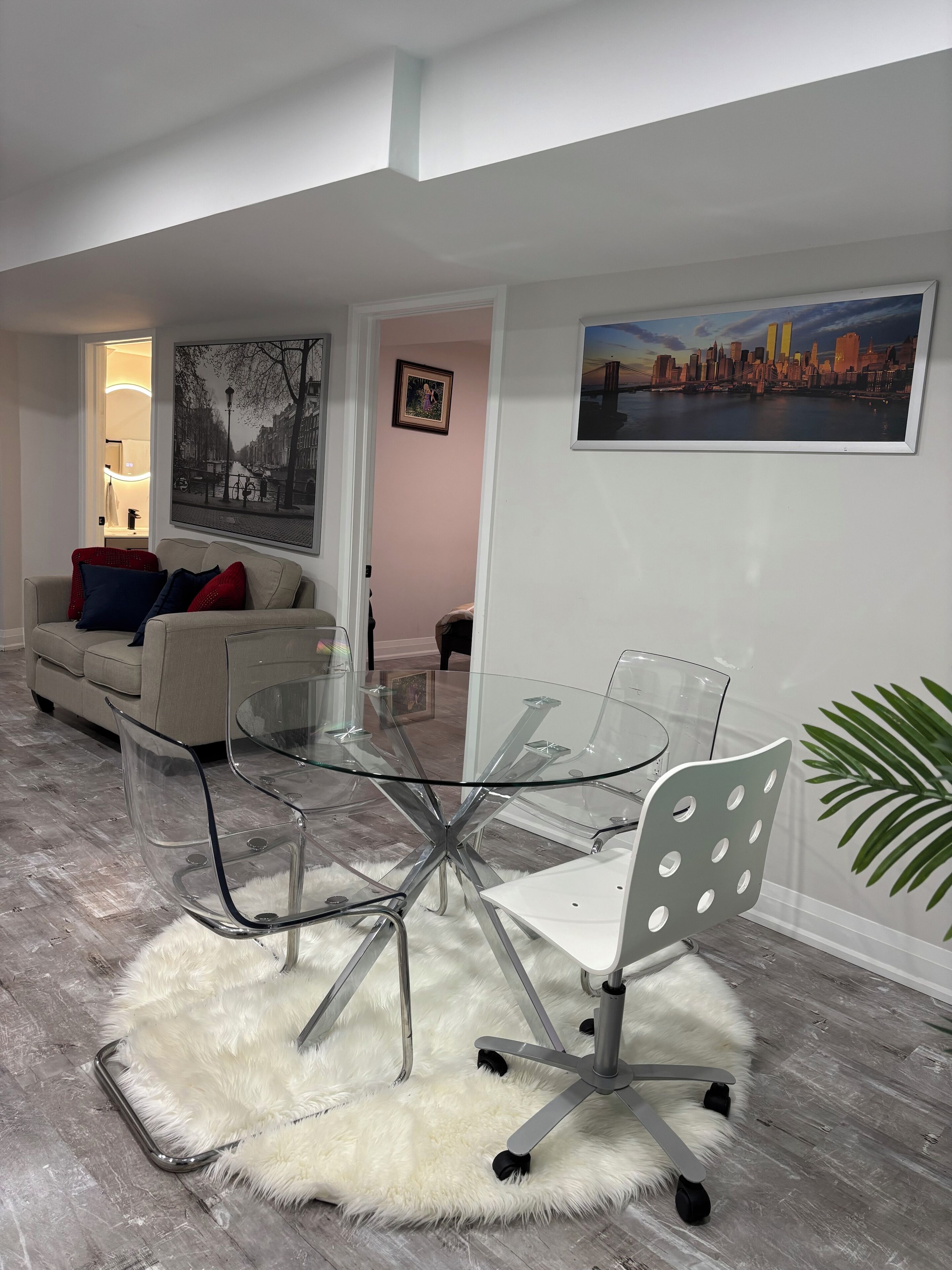 Entire 2-bedroom  Apartment In Kitchener/waterloo With Free Wifi & Parking - 基奇納