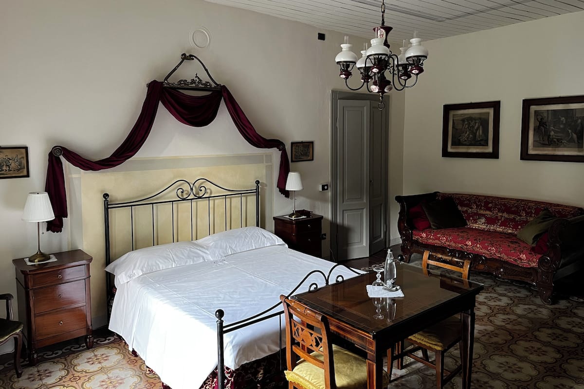 Comfort Double Room, Balcony, Hill View | 2 bedrooms, premium bedding, laptop workspace, free WiFi