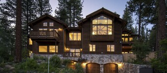 Lakeview Manor Spa WineBar Foosbal Elevator & Gym