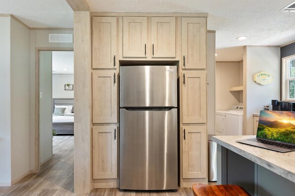 Interior - The Riverhead | Springs • Pavilion • Grill (Fort White)