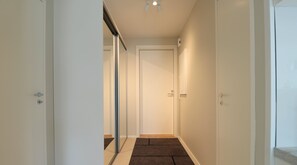 Leilighet – standard, balkong | Strykejern/-brett og wi-fi (inkludert)