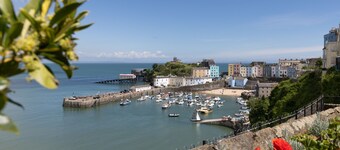 The Pennines - Close to Town Beach and Shops