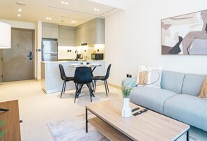 Apartment | 1 bedroom - Bbay-bing-1003-1br · Homesgetaway - 1BR in Binghatti Canal Businessbay (Dubai)