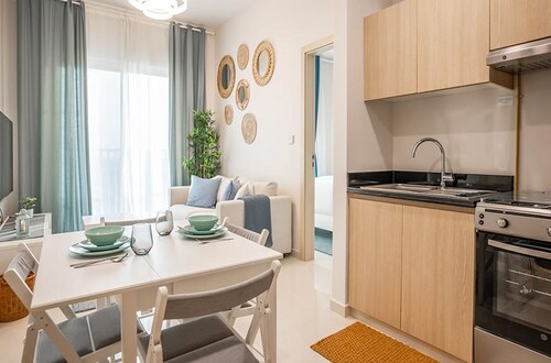 909 - Navitas Damac Hills 2