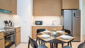 Exterior - Cr-bayshore4-606-2br · Homesgetaway- Lavish 2BR in Creek Bayshore 4 (Dubai)