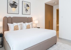 Apartment | 1 bedroom - Cr-bayshore4-606-2br · Homesgetaway- Lavish 2BR in Creek Bayshore 4 (Dubai)