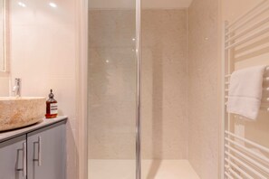 Dusche