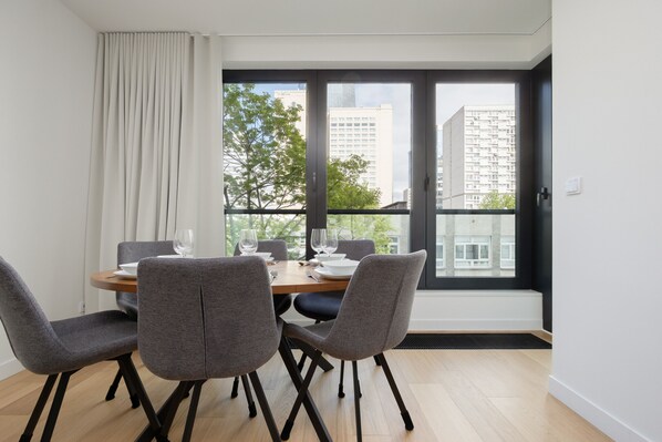 Essbereich im Zimmer