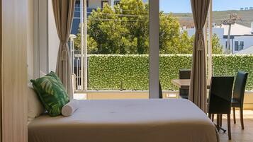 Deluxe Room, Mountain View | Balcony view
