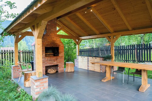Enjoyable chalet with WiFi in Lunca Bradului