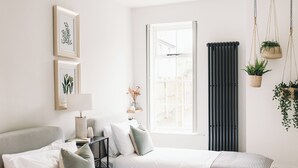 Room - Gorgeous, stylish, huge Georgian home 4 bed 4 bath (Clitheroe)