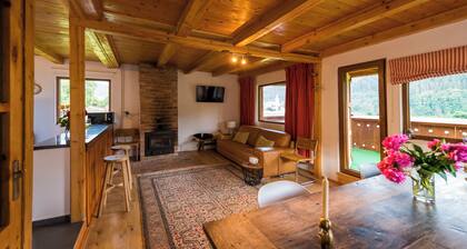 Cosy Chalet M located in the heart of Transylvania !