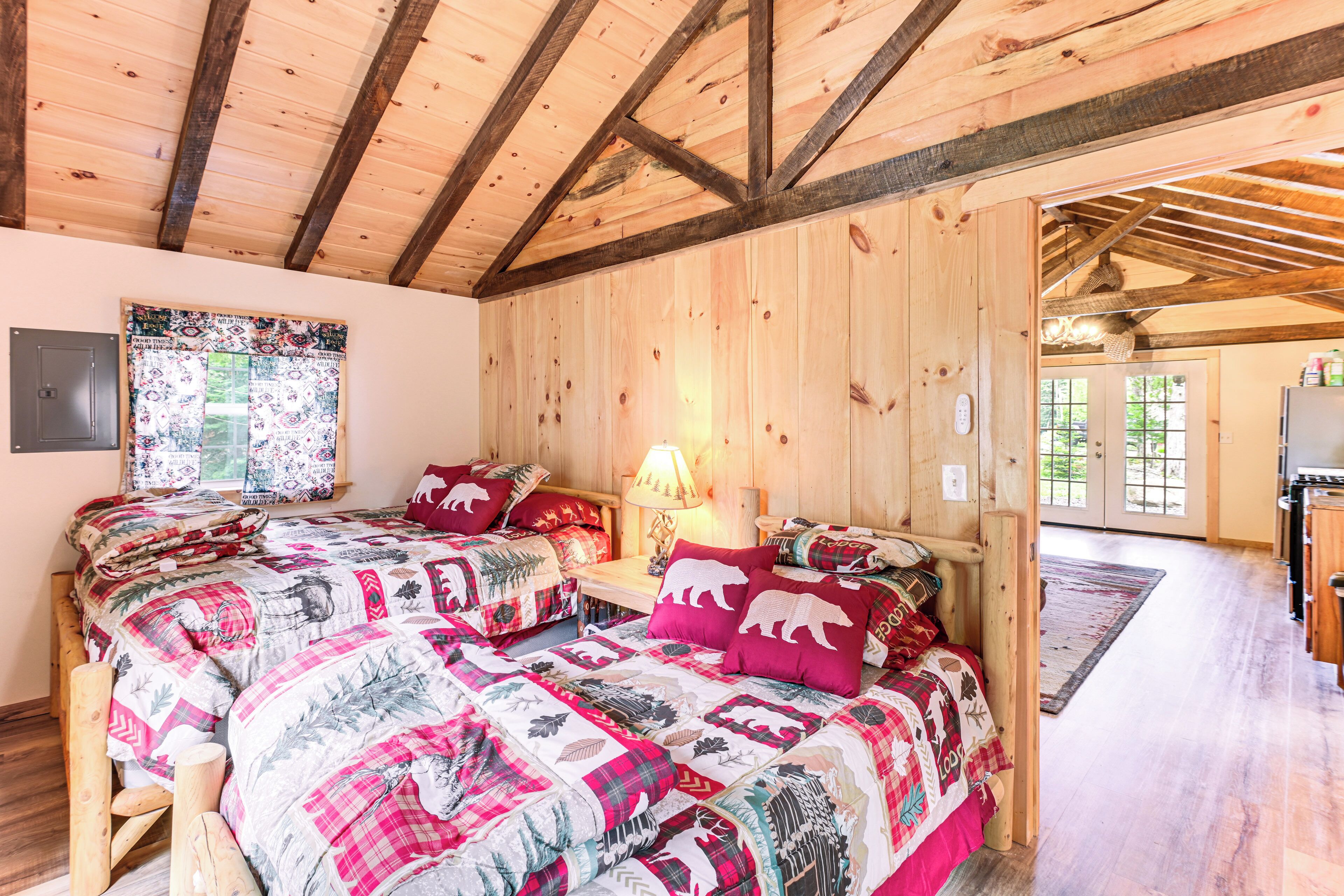 المنشأة من الداخل