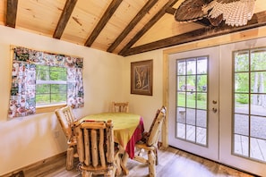 Interior - Harrington Cabin w/ Grills - Near Beaches & Hiking (Harrington)