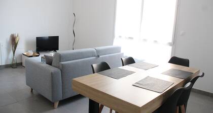 Flic-En-Flac, apartment 20m from the beach