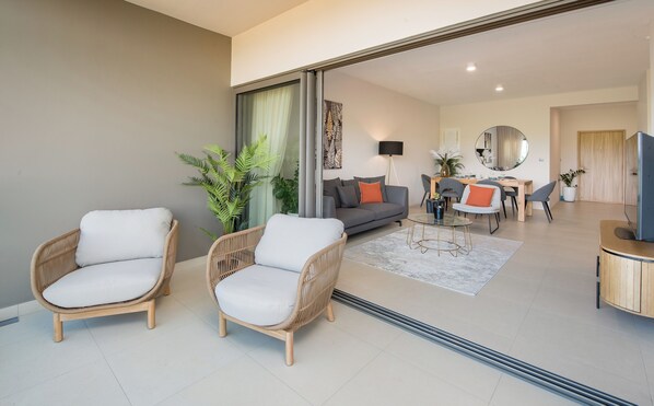 Luxury Apartment, Mountain View | Terrace/patio - The Luxury Verdant Garden Hotel  (Quatre Bornes)