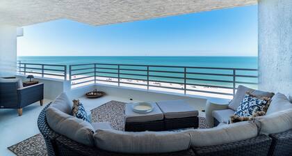 Beachfront Bliss: Charming 2-Bedroom South End Condo at Somerset Condominium
