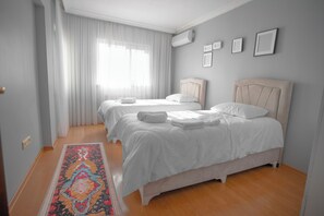 3 quartos, ferros/tábuas de passar roupa, Wi-Fi