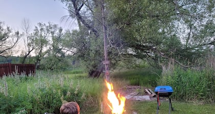 Camp in style with AC/heat, WIFI, on Main Street, 1 block from Joni's beach