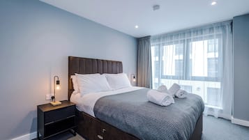 Superior Apartment, 2 Bedrooms, Kitchen | Premium bedding, desk, laptop workspace, blackout curtains