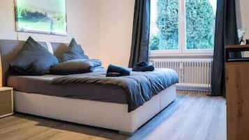 2 Schlafzimmer, Bügeleisen/Bügelbrett, WLAN, Bettwäsche