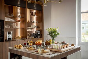 Dagelijks ontbijtbuffet (toeslag)