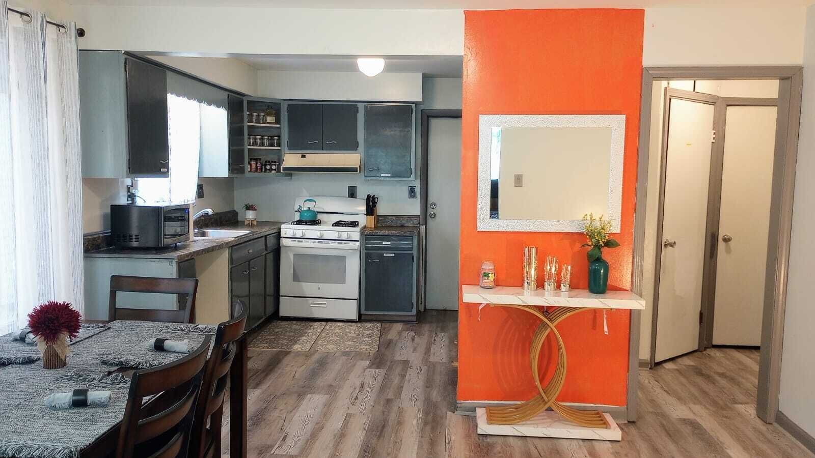 Cozy 3-bedroom apartment in peaceful Syracuse with WiFi, AC