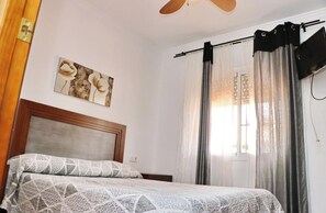 3 chambres, draps fournis