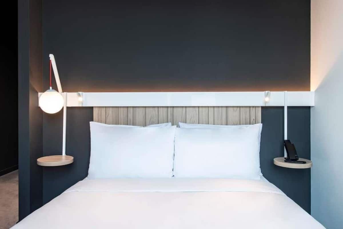 Habitación estándar, 1 cama matrimonial | Insonorización, cunas gratuitas, wifi gratis y ropa de cama