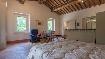 5 bedrooms, free WiFi