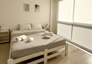 Wifi gratis y ropa de cama 