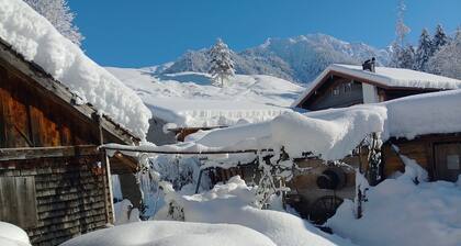 Holzhaus Besler in Hinterstein
Selbstversorgerhaus in den Allgäuer Alpen