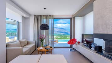 Villa Charisma | Area soggiorno | Smart TV 42 pollici con canali digitali, Netflix, servizi in streaming