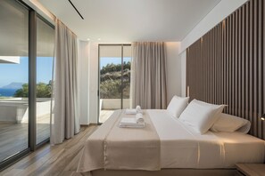 Five-Bedrooms Villa Majestic