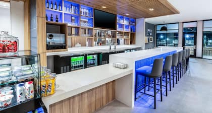 Hyatt Place Eagle Pass