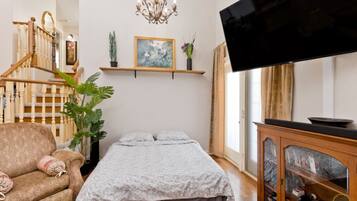 Desk, iron/ironing board, travel crib, free WiFi
